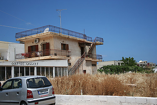 Typowy grecki dom - wiecznie niedokończony